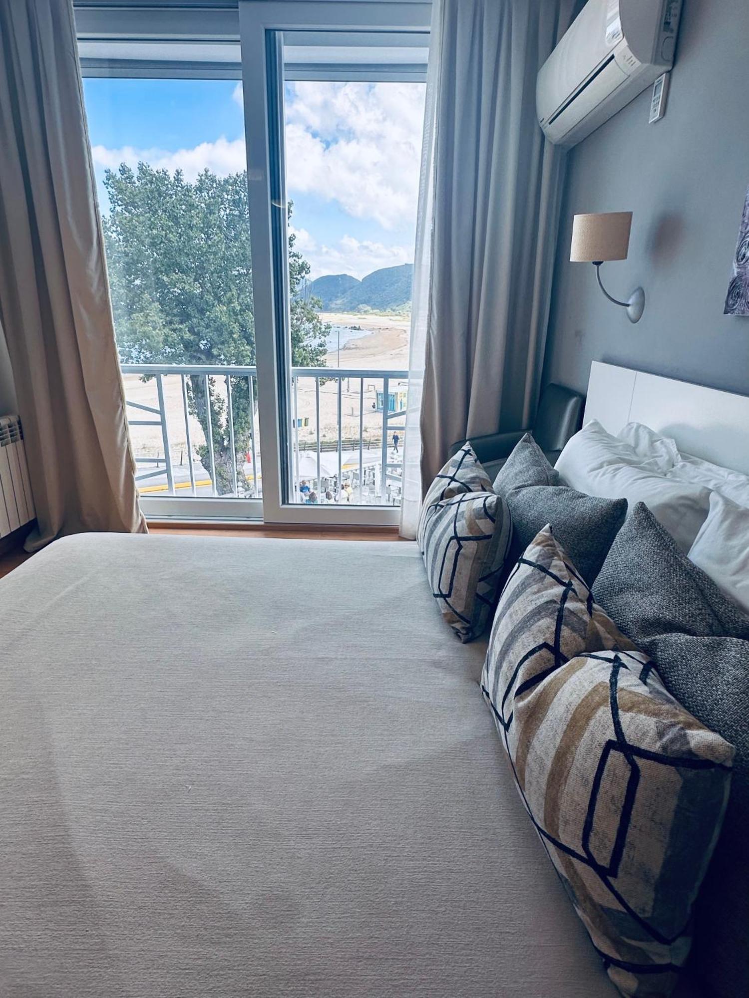 Hotel Las Olas Noja Εξωτερικό φωτογραφία